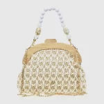 Εκρού ψάθινο τσαντάκι αμπιγιέ Verde με ξύλινο κούμπωμα