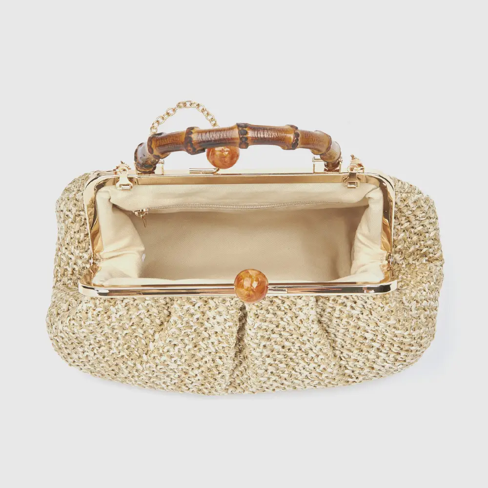 Εσωτερικό τσαντακιού Verde 01-0002085 μπεζ — εκρού επένδυμα με τσεπάκι φερμουάρ και χρυσό kiss-lock πλαίσιο