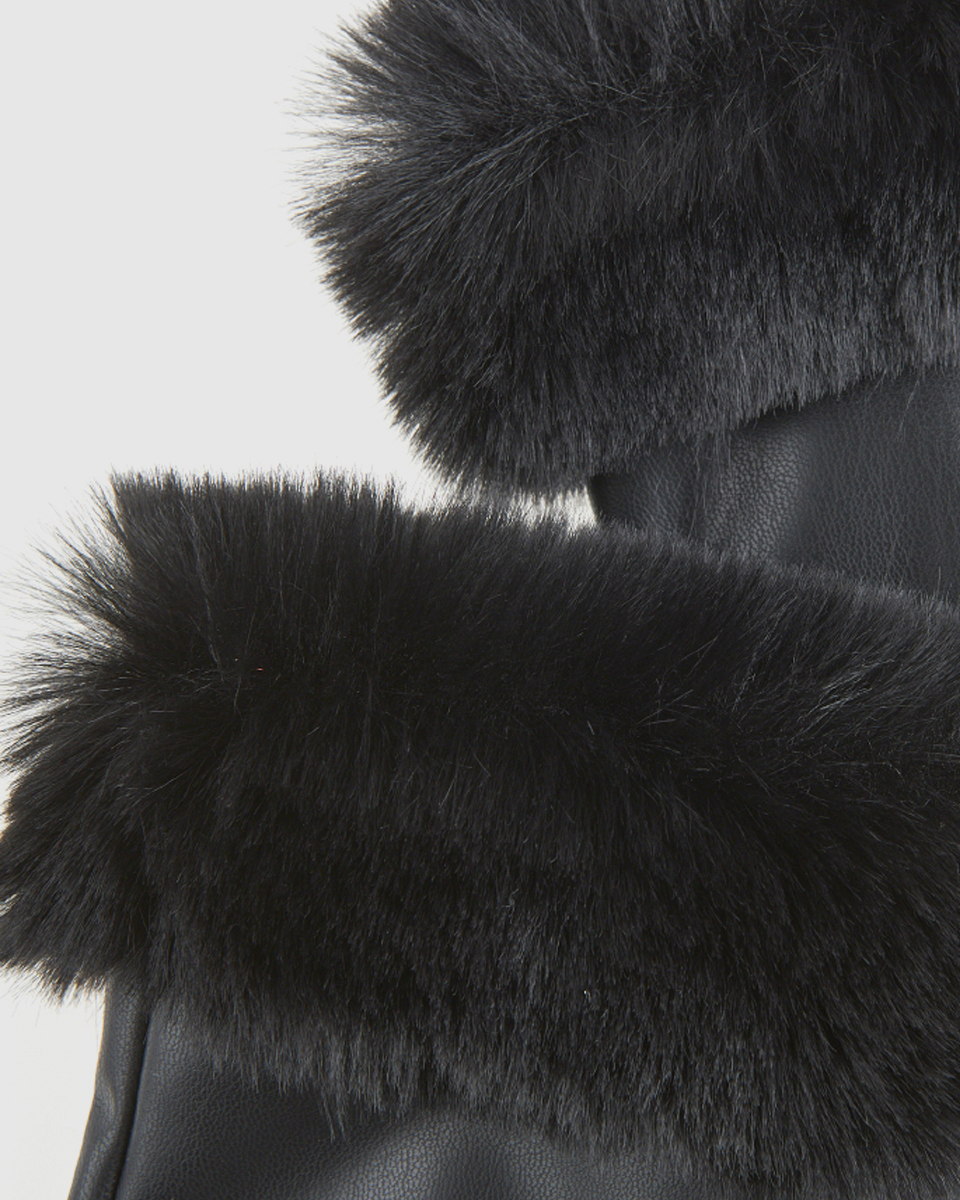 Γυναικεία Γάντια Verde 02-0000818 Μαύρα με γουνάκι