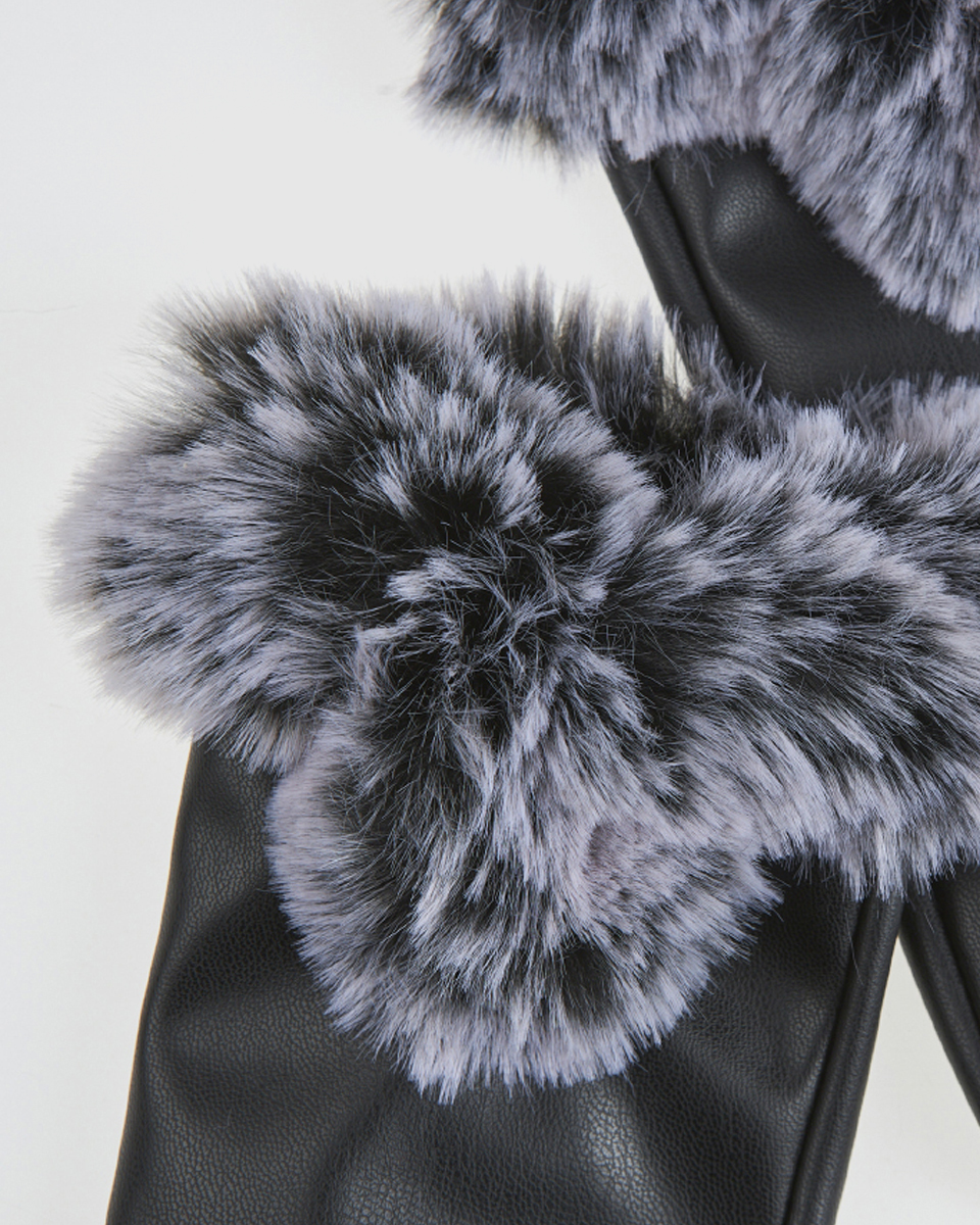 Γυναικεία Γάντια Verde 02-0000819 Μαύρα με γουνάκι