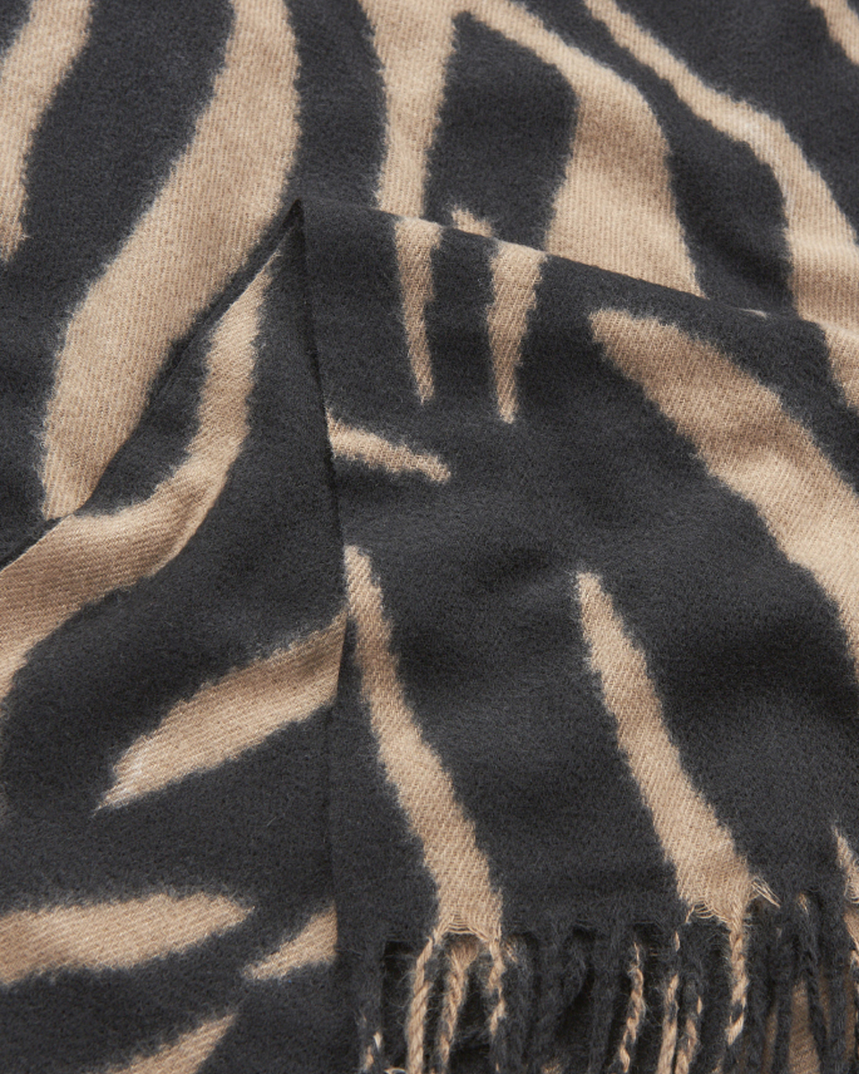 Γυναικείο κασκόλ καμηλό Verde 06-0001293