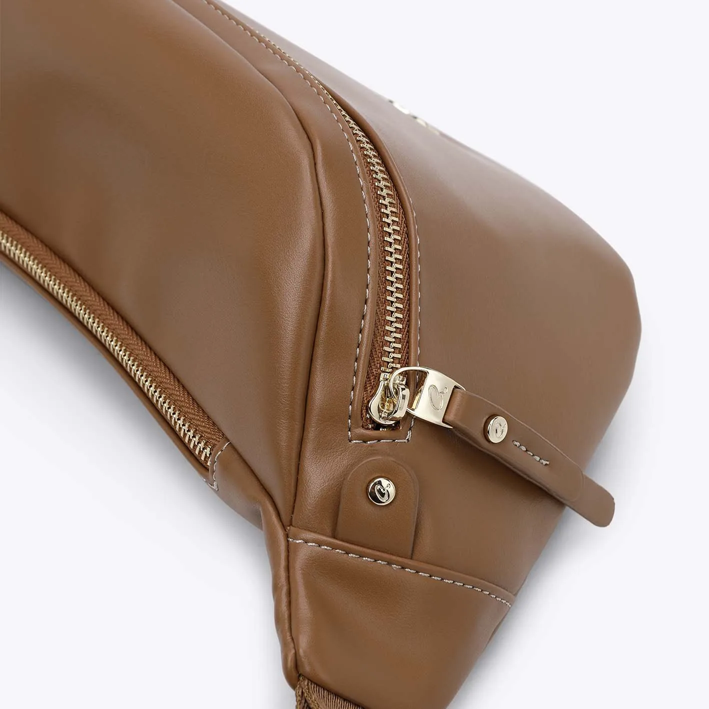 Axel καμηλό γυναικεία τσάντα μέσης 1021-0062