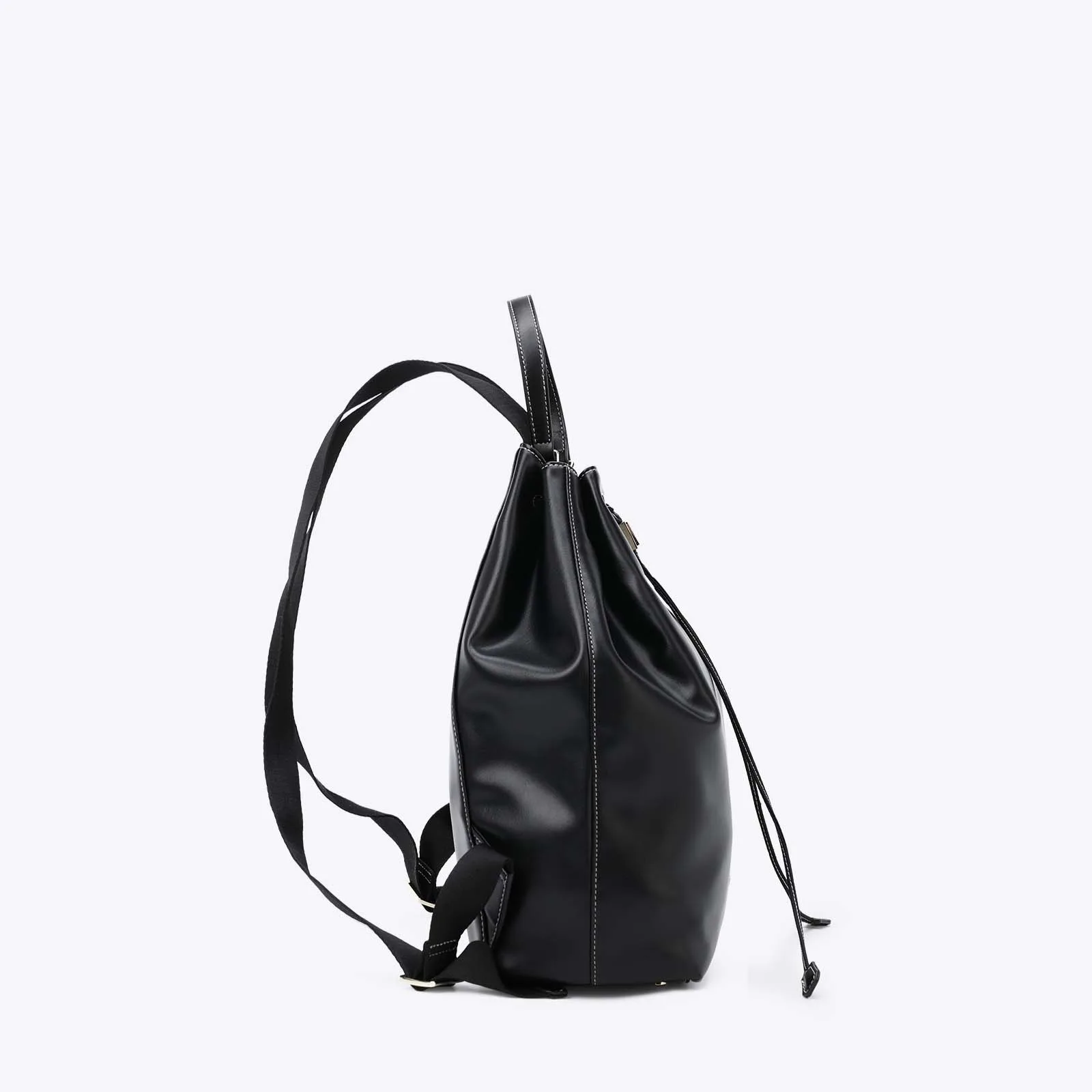 Axel μαύρη γυναικεία τσάντα πλάτης 1023-0599 με χρυσές λεπτομέρειες