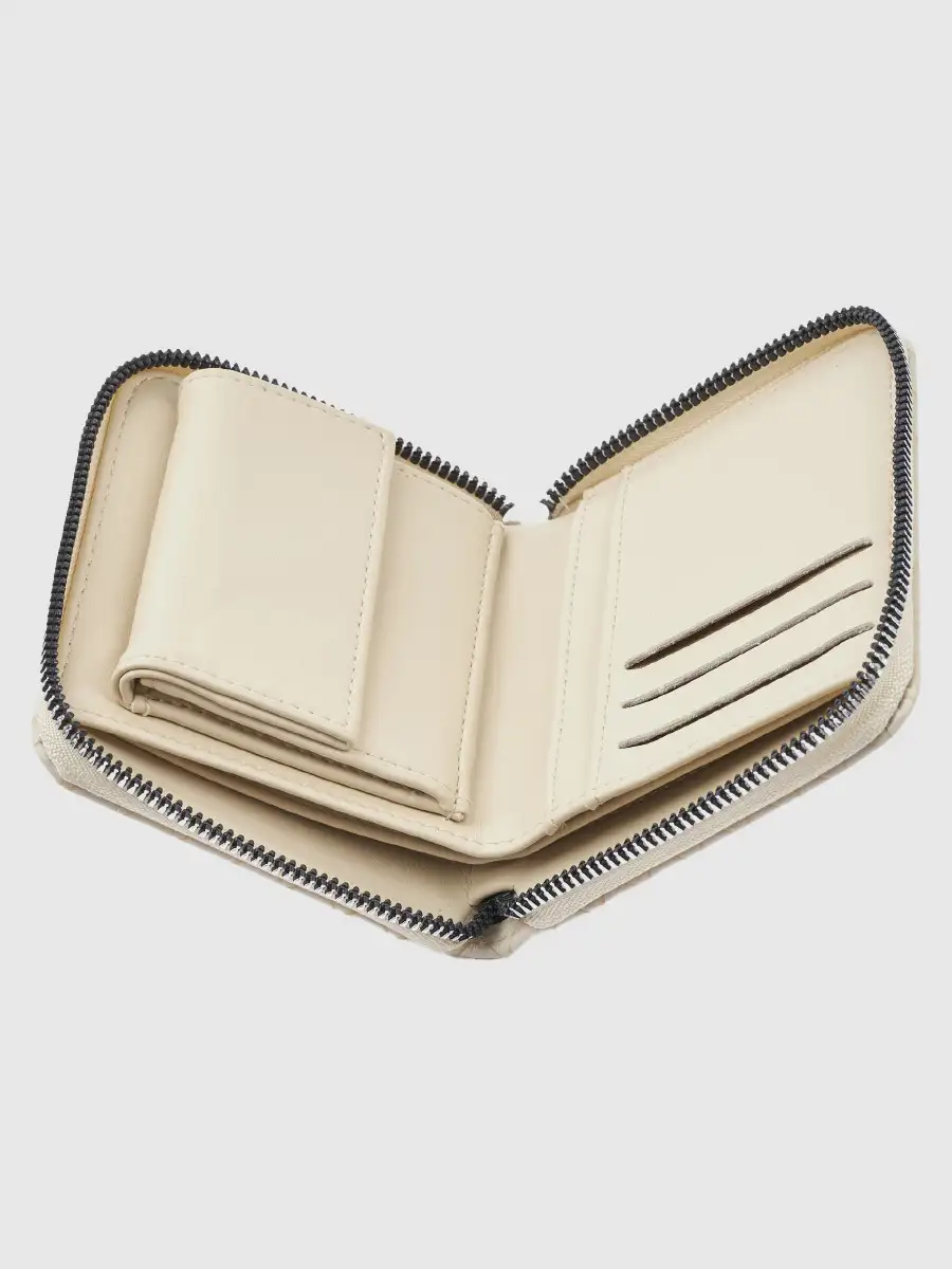 Γυναικείο εκρού πορτοφόλι Verde 18-0001626 με ανάγλυφη πλέξη και περιμετρικό φερμουάρ