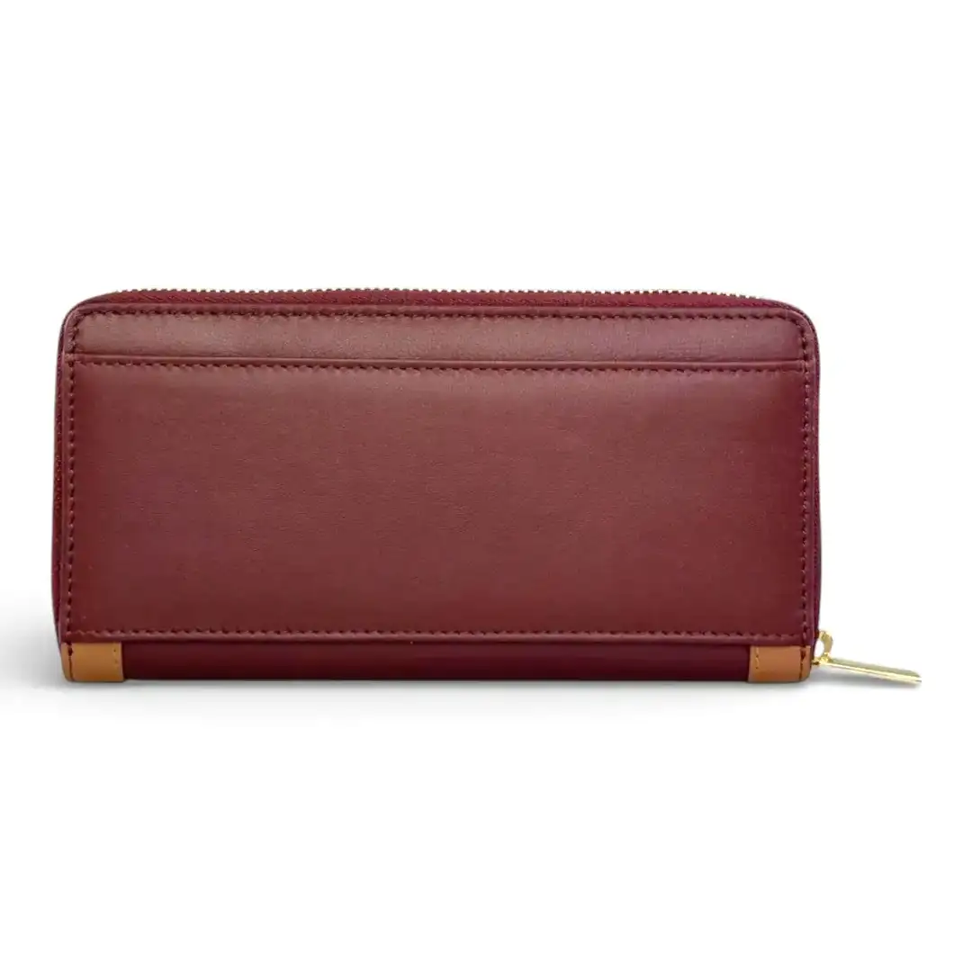 Γυναικείο δερμάτινο πορτοφόλι Guy Laroche 24711 σε μπορντό χρώμα με πολλές θέσεις καρτών