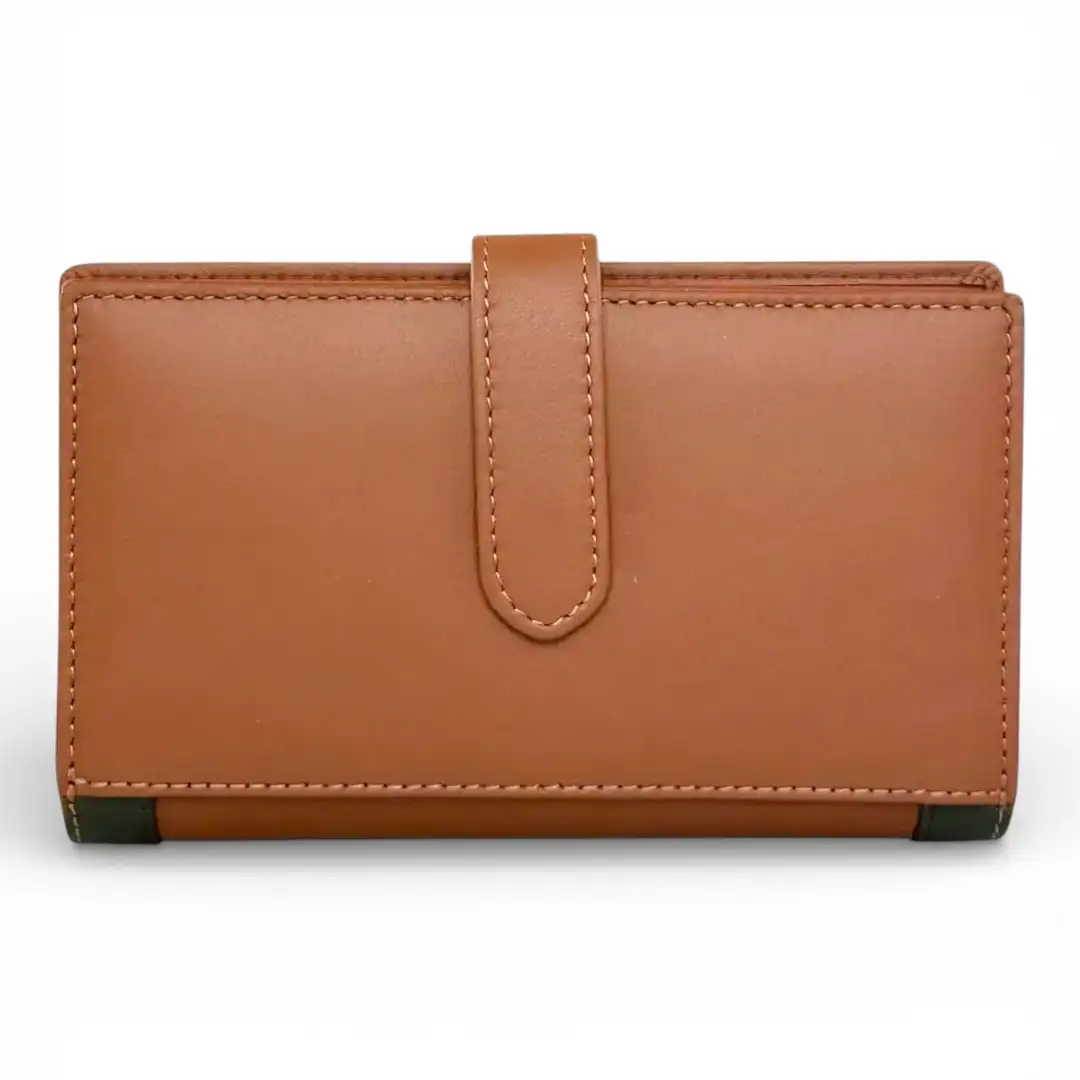 Γυναικείο δερμάτινο πορτοφόλι Guy Laroche 24712 σε ταμπά χρώμα με εξωτερικό φερμουάρ