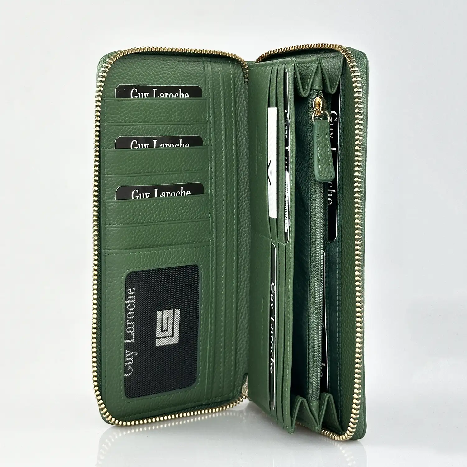 Γυναικείο δερμάτινο πορτοφόλι Guy Laroche 24811 σε πράσινο χρώμα με πολλές θέσεις καρτών