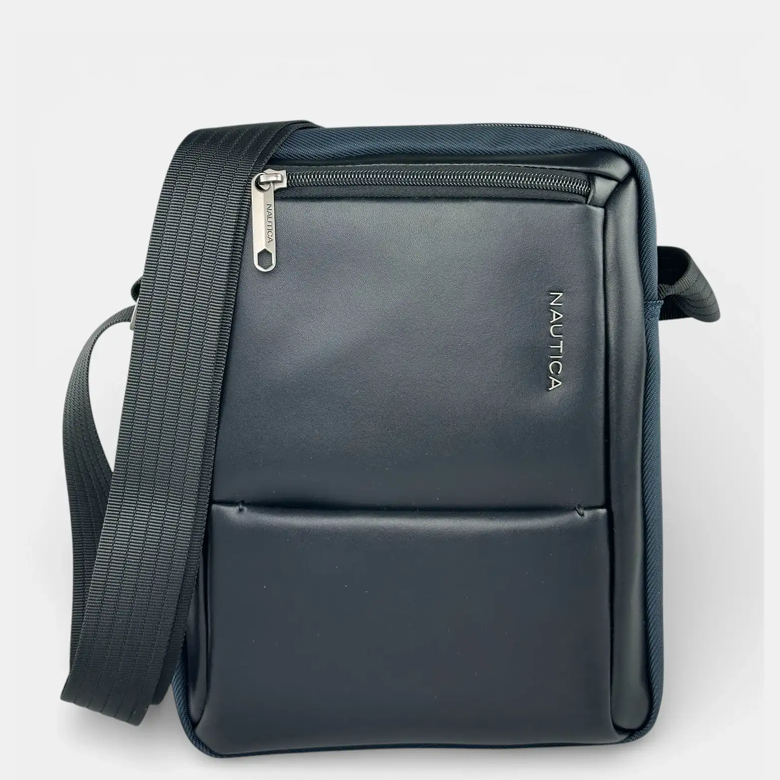 Ανδρική navy blue τσάντα ώμου Nautica N2758 με επένδυση microfiber.