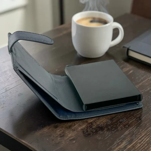 Guy Laroche Δερμάτινο πορτοφόλι-καρτοθήκη με μηχανισμό 48404 Μπλε