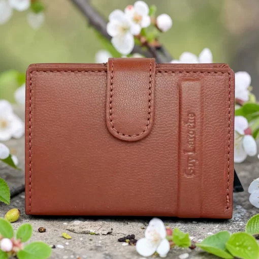 Guy Laroche Δερμάτινο πορτοφόλι-καρτοθήκη με μηχανισμό 48404 Ταμπα