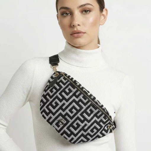 Ari Gorgio Γυναικεία τσάντα στήθους Μαύρη σε ύφασμα καμβά AG2313-01