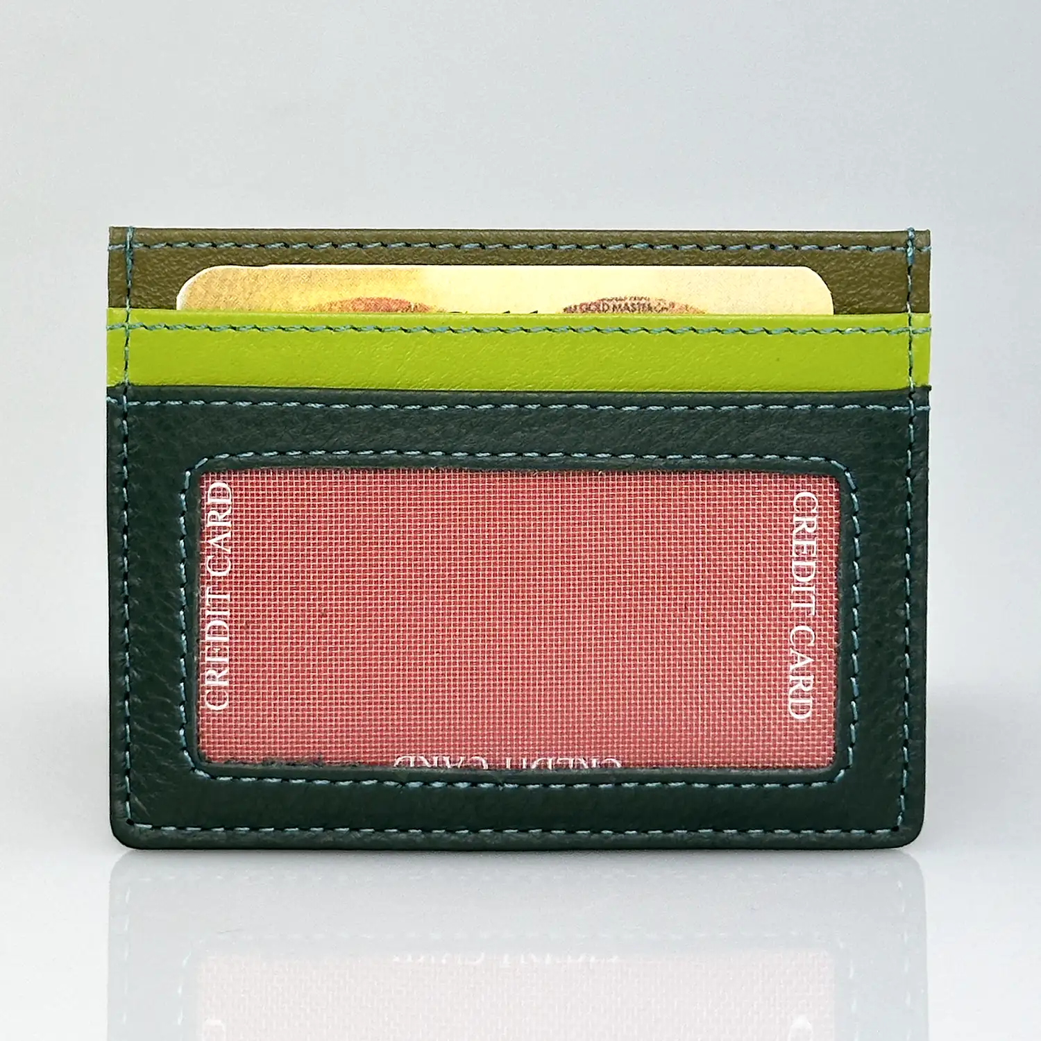 Δερμάτινη slim καρτοθήκη Calfnero C1044 σε πράσινο χρώμα με 6 θέσεις για κάρτες και ποιοτικό δερμάτινο φινίρισμα.