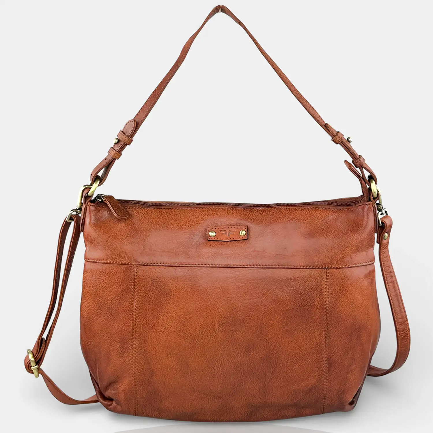 Δερμάτινη τσάντα ώμου και χιαστί Calfnero κονιάκ με αποσπώμενο λουράκι