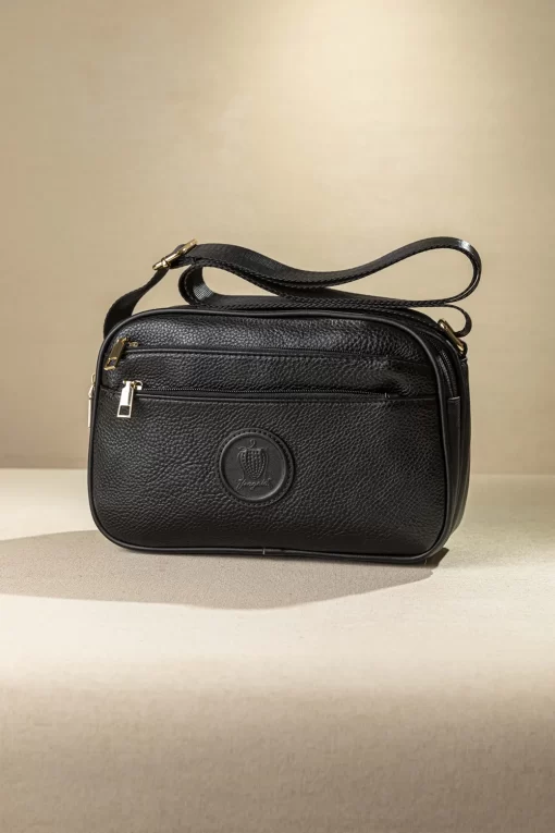 Λειτουργική χιαστί τσάντα με ιμάντα FH713-black