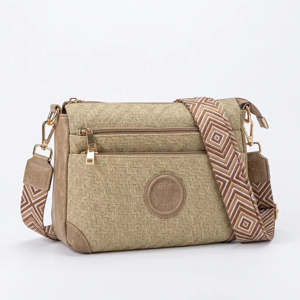 Μπεζ ανοιχτό ψάθινη γυναικεία τσάντα ώμου χιαστί Fragola FH727 με γεωμετρικό ιμάντα