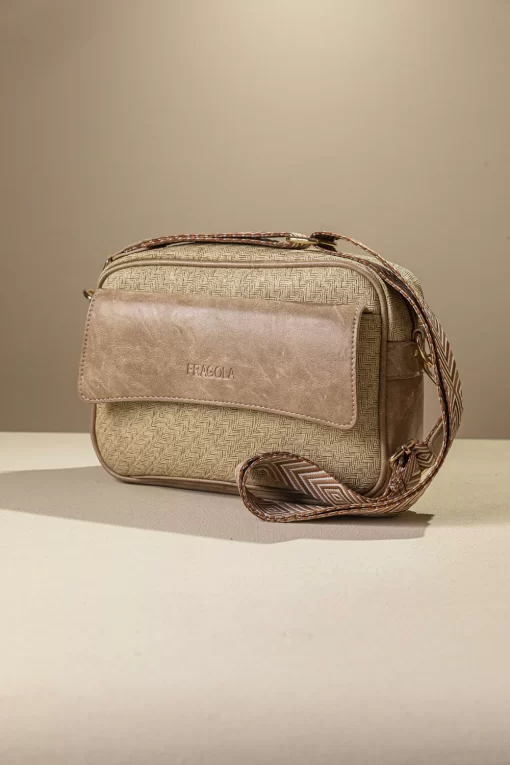 Ψάθινη Γυναικεία Τσάντα Ώμου Χιαστί Fragola FH730 Εκρού