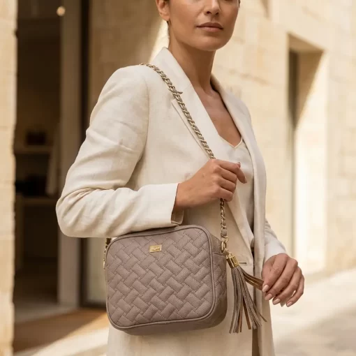 Γυναικεία Τσάντα με Αλυσίδα Ώμου Χιαστί Fragola FH736 Μπεζ