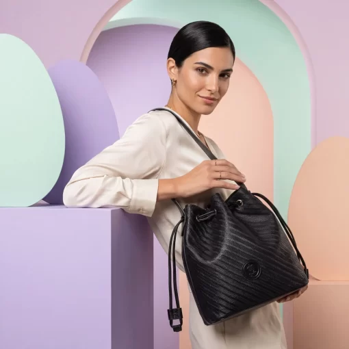 Γυναικεία Τσάντα Πουγκί Fragola Μαύρο KA22