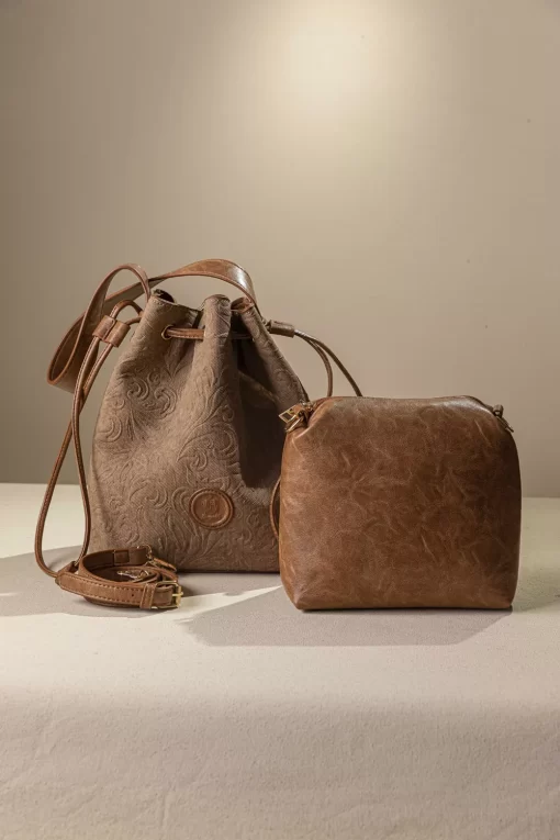 Γυναικεία Τσάντα Πουγκί Fragola Καφέ KA22