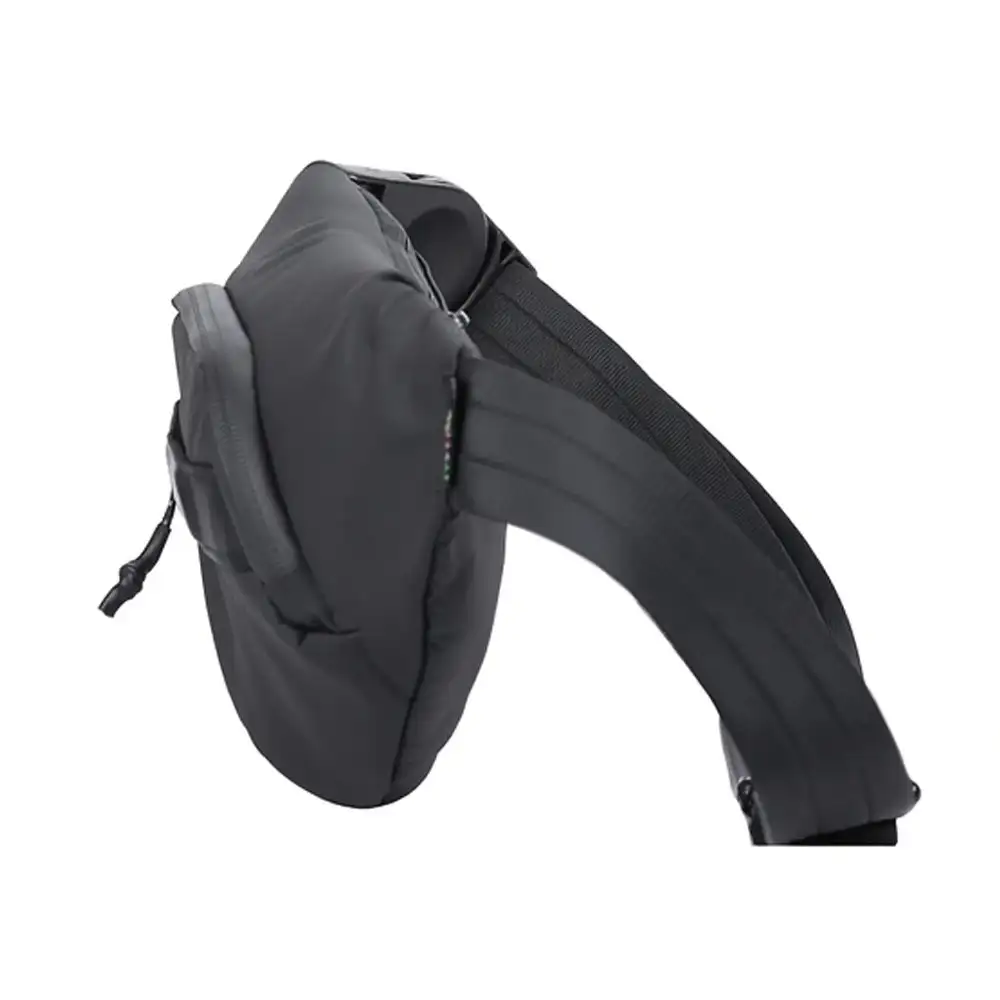 Ανδρική μαύρη τσάντα μέσης Maui & Sons M2768 με αδιάβροχο φερμουάρ.