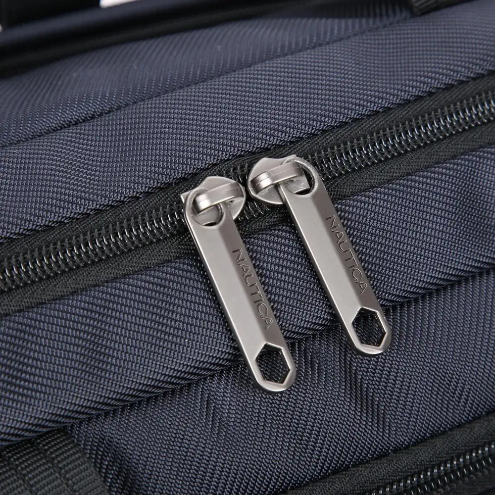 Ανδρική μπλε τσάντα στήθους Nautica N2761 με επένδυση microfiber.