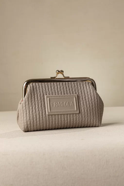 Κερματοθήκη πορτοφολάκι με στόμιο PC03-S-beige