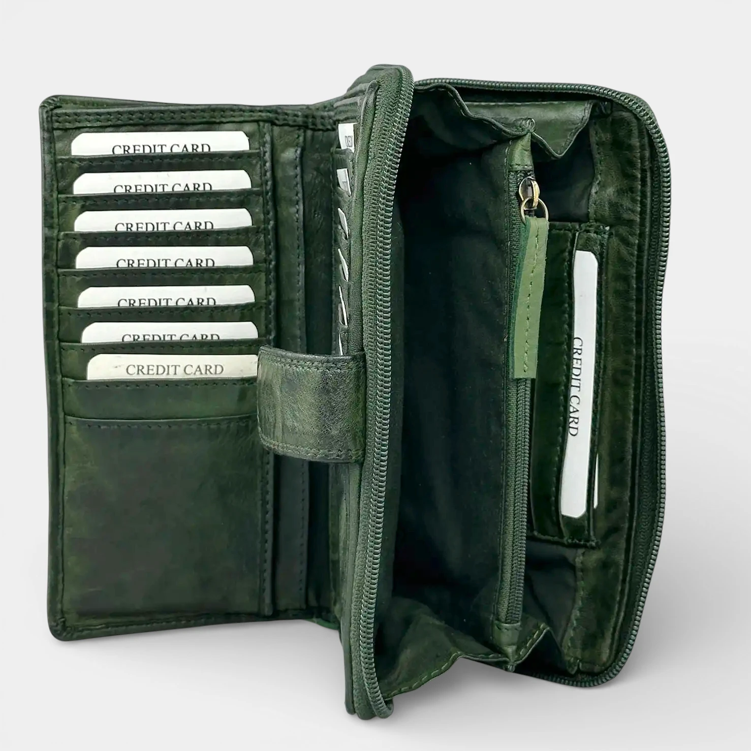 Δερμάτινο γυναικείο πορτοφόλι RCM πράσινο από μαλακό δέρμα με πολλές θήκες καρτών