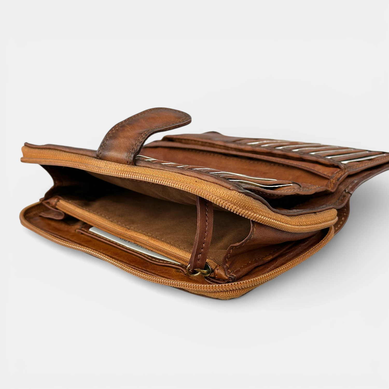 Δερμάτινο γυναικείο πορτοφόλι RCM ταμπά από μαλακό δέρμα με πολλές θήκες καρτών