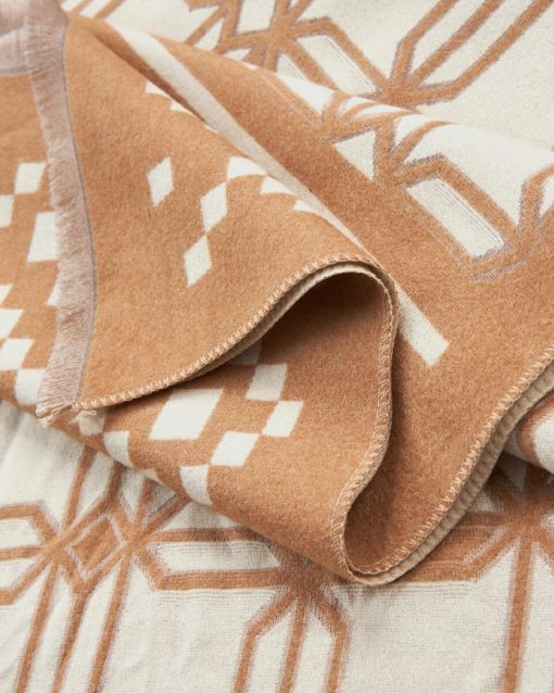 VERDE ΓΥΝΑΙΚΕΙΟ ΚΑΣΚΟΛ 06-0001346 ΚΑΜΗΛΟ