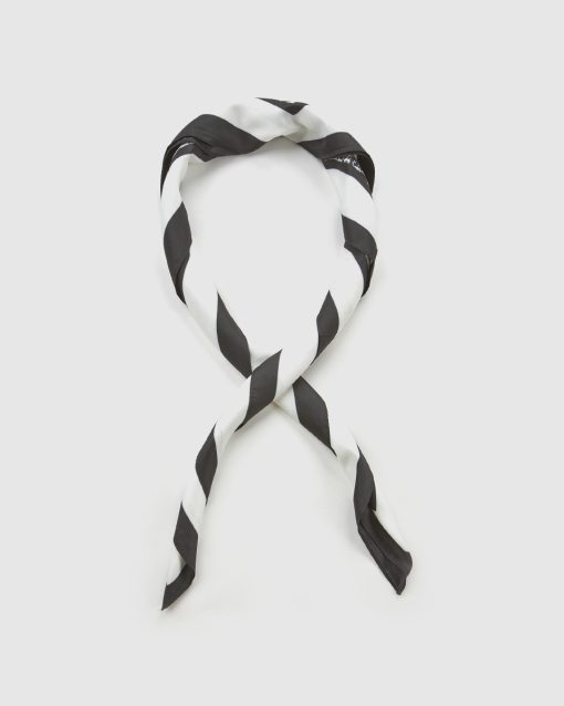 Verde Γυναικεία Εσάρπα 03-0002552 Animal Print Μαύρο