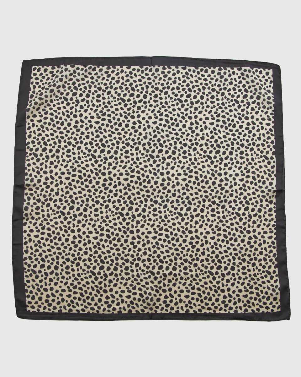 Verde Γυναικεία Εσάρπα 03-0002561 Animal Print Μαύρο